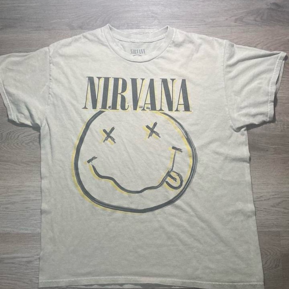 NIRVANA Cream Short Sleeve Tee Iconic Design